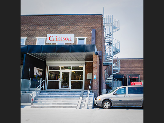 Crimson Entré